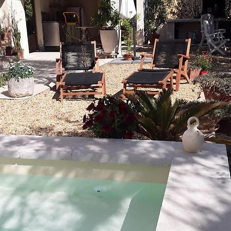 La Suite De Garlone Aujargues Exteriör bild